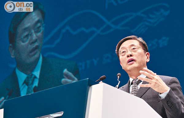 ■屠光紹指,人民幣自由兌換最快也要五至十年。